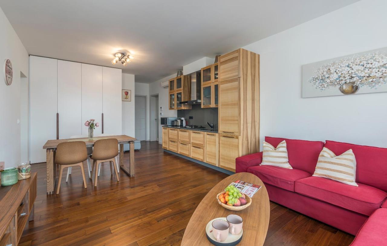 Spada Apartment 3 Bedrooms Near The Beach! بوريتش المظهر الخارجي الصورة